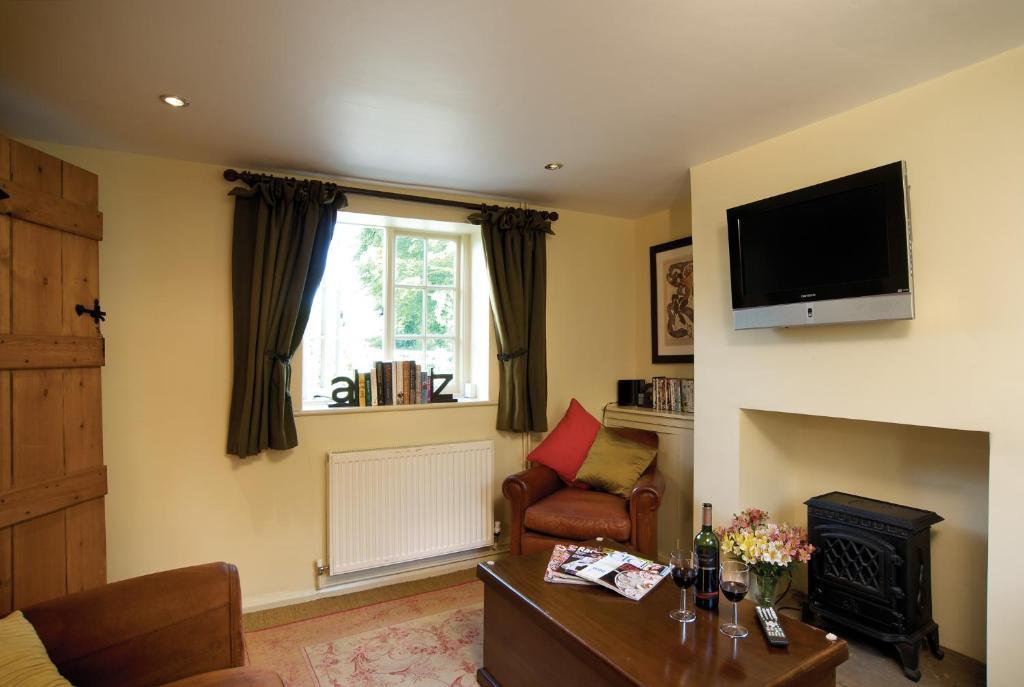 The Royal Oak Inn Chichester Room photo